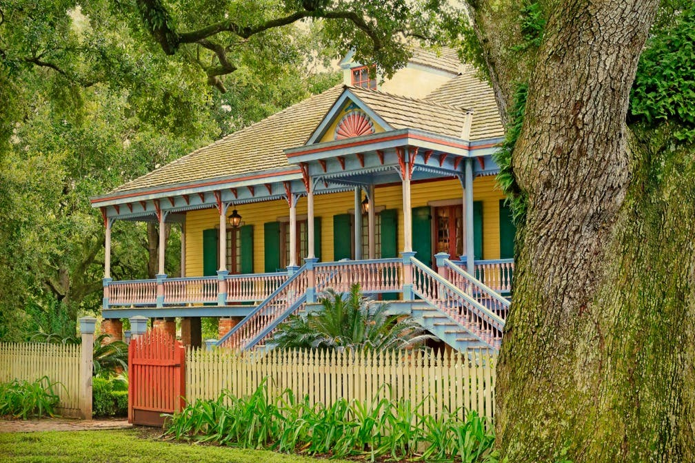 Laura Plantation: Story of Creole Guided Tour - Photo 1 of 8